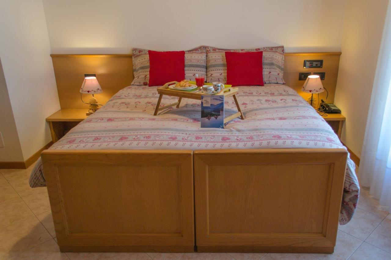 Meuble Rosalpina Hotel Isolaccia